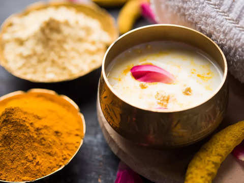 दही, टमाटर और हल्दी dahi , tamatar and haldi , curd, Tomato and Turmeric